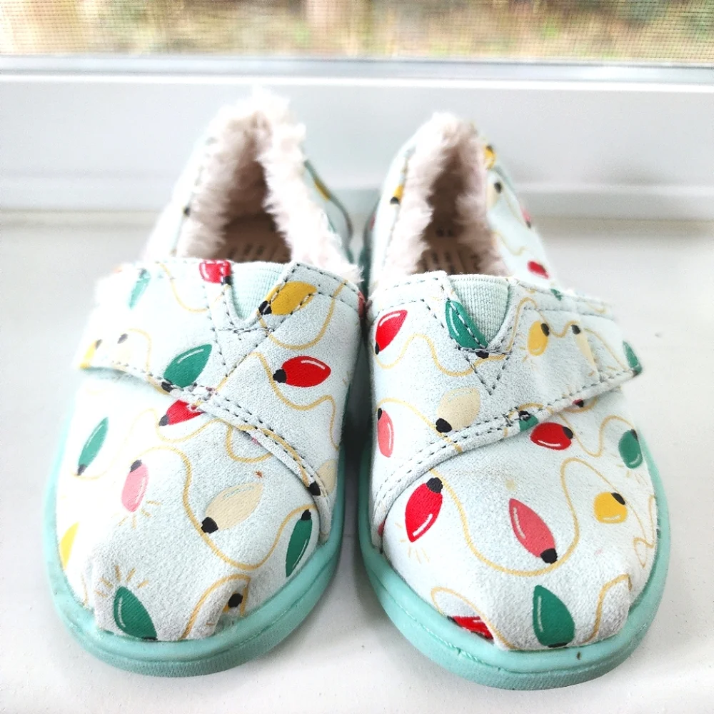TOMs Kids Toddlers Christmas Lights Patterned Lined Slippers Size 5T